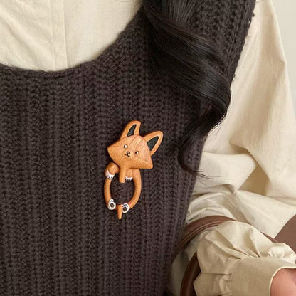 Cute Wooden Animal Brooch Knitted Sweater Scarf Accessories