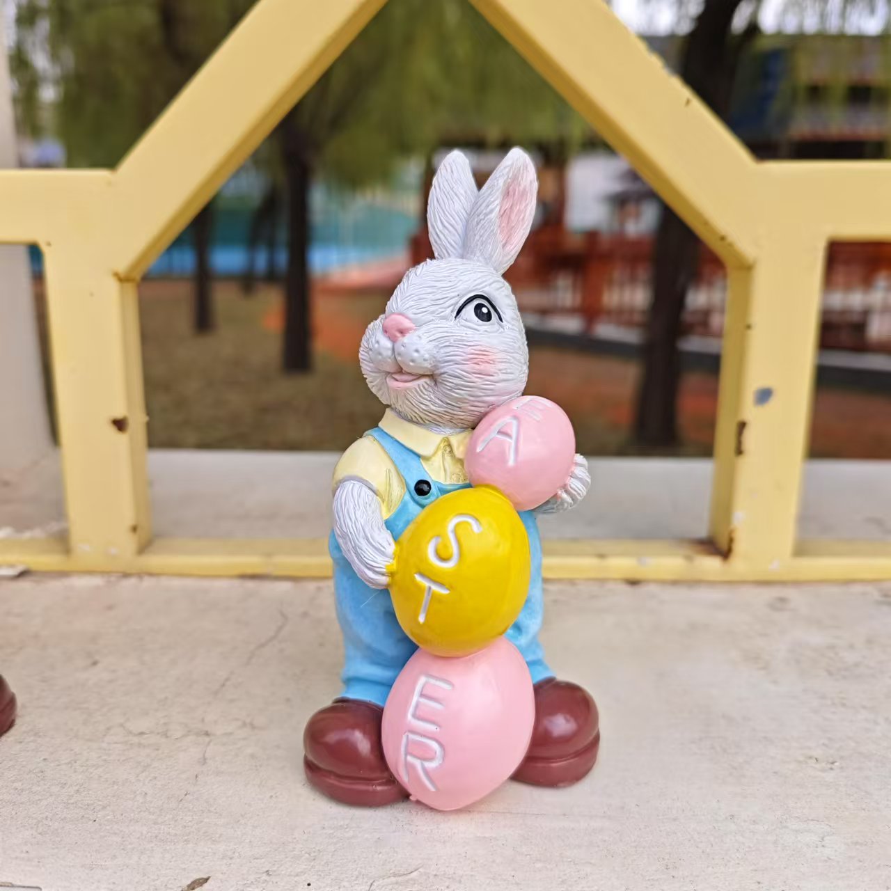 Easter Egg Bunny Sculpture Garden Resin Ornaments Easter Home Decor